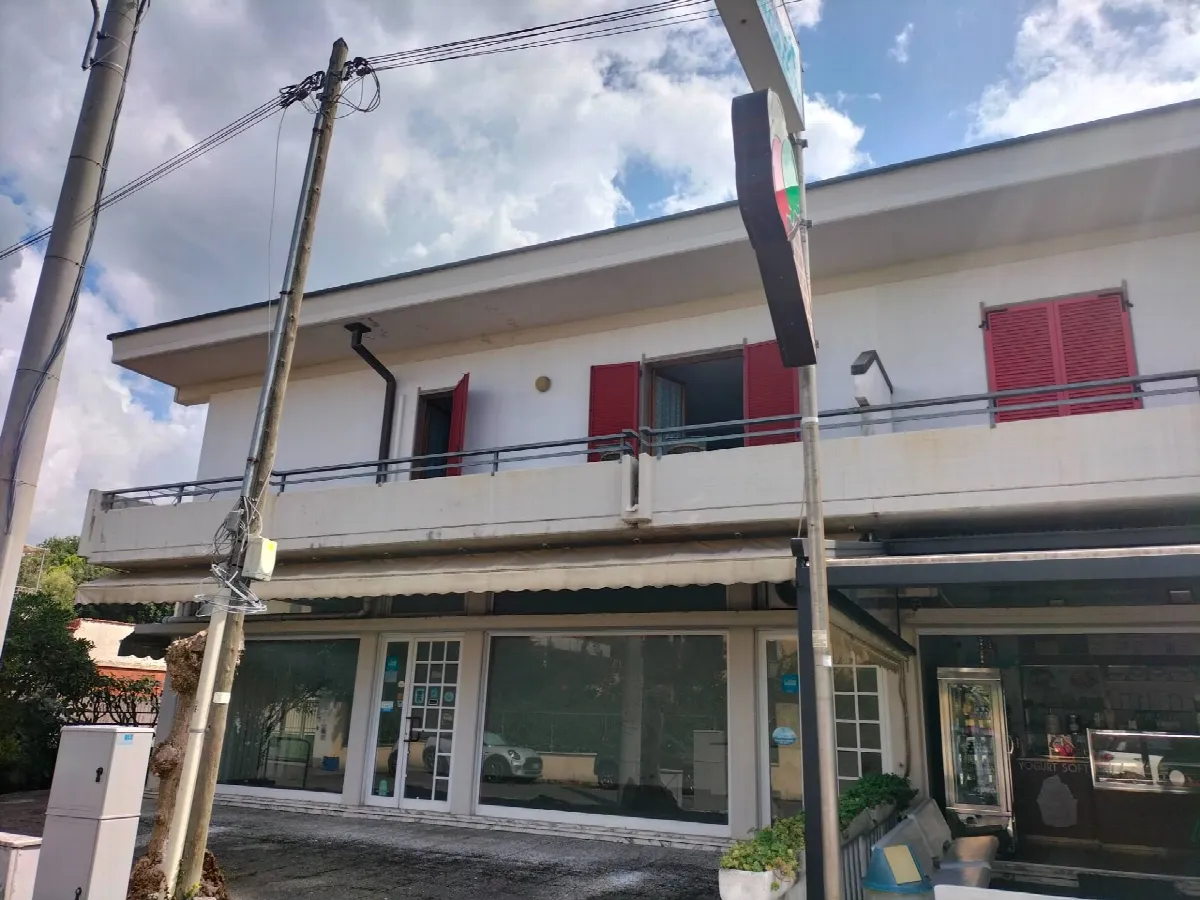 3 Camere in vendita a Massa, Ronchi - foto 3