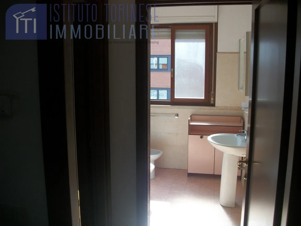 BILOCALE in vendita a Roma, Portuense/Magliana - foto 3
