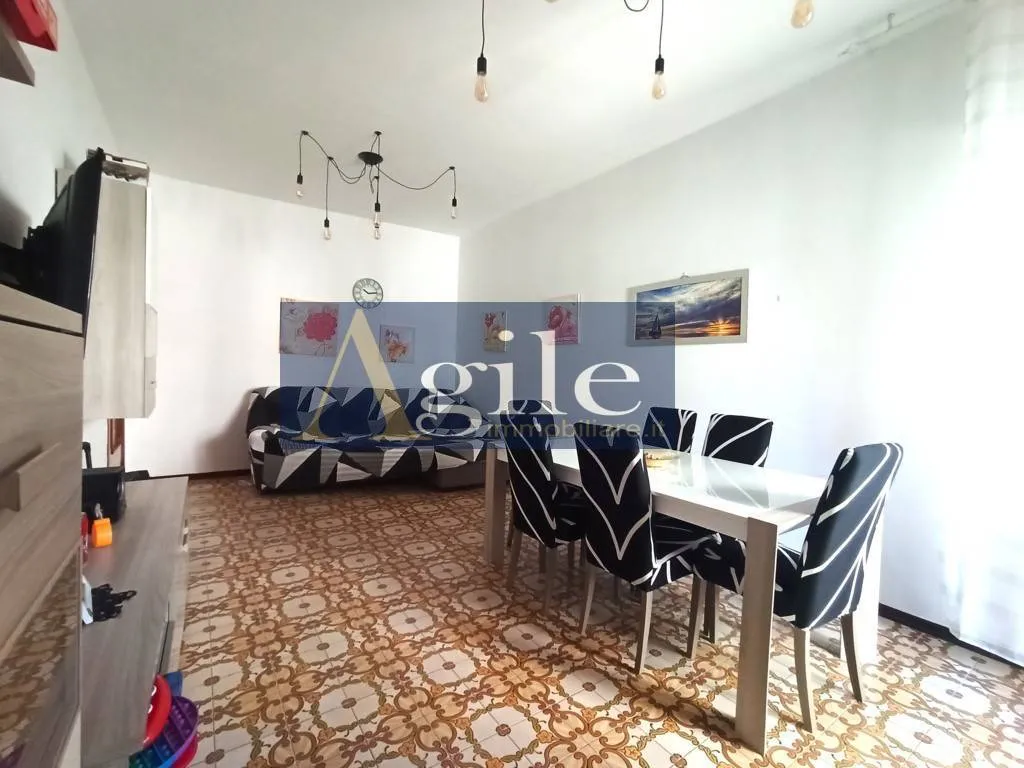 Appartamento in vendita a Alba Adriatica, Zona Mare - foto 1