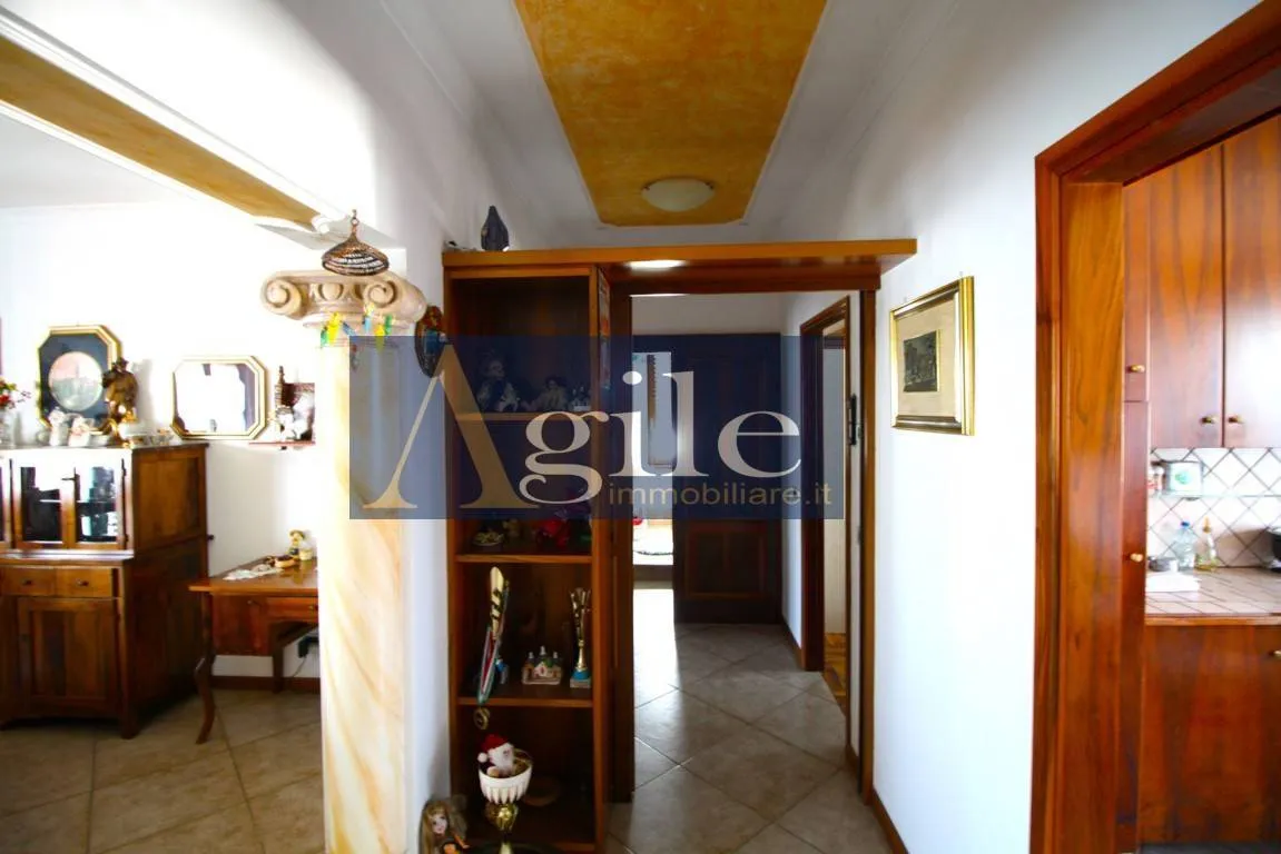 Appartamento in vendita a Alba Adriatica, Zona Mare - foto 5