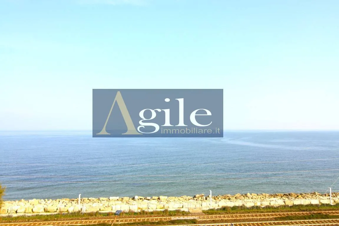 Appartamento in vendita a Grottammare, Lungomare - foto 2