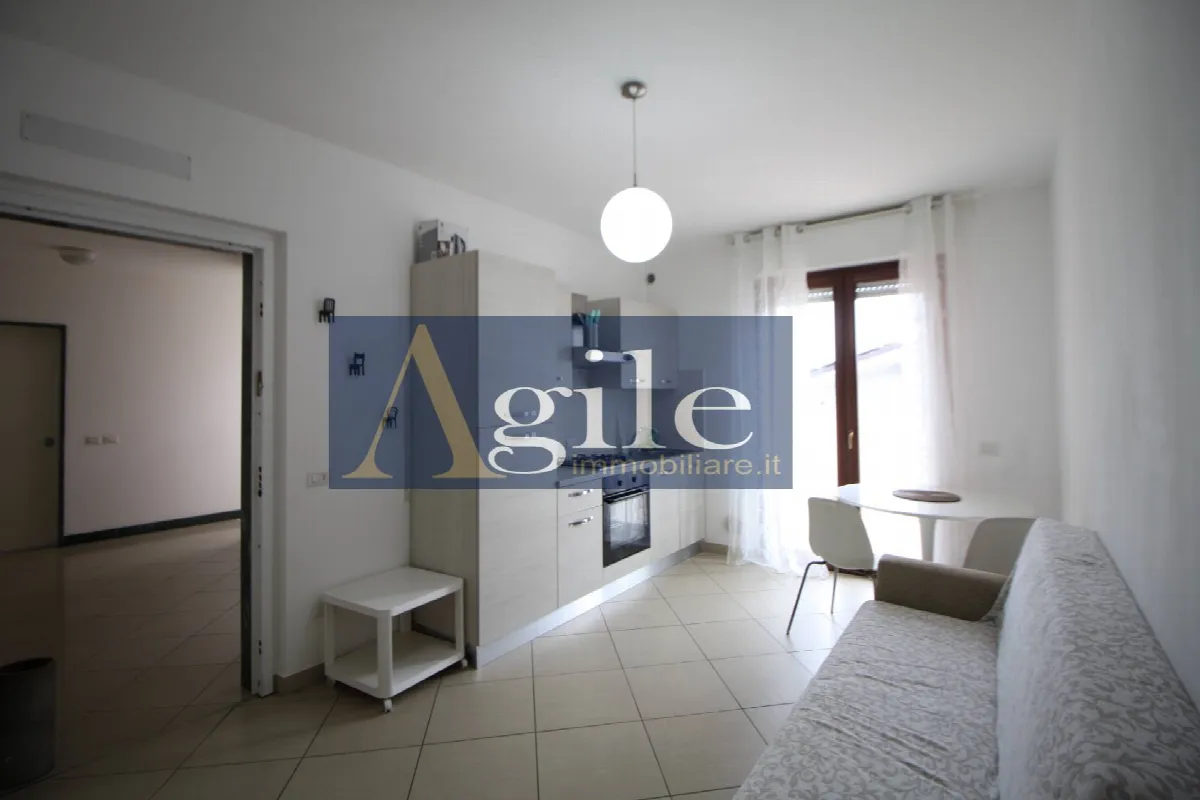 Appartamento in vendita a Martinsicuro, Zona Mare - foto 4