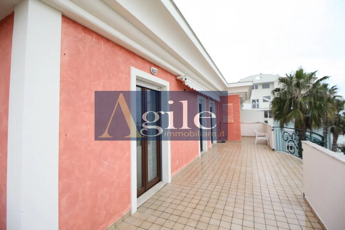 Appartamento in vendita a Martinsicuro, Zona Mare - foto 10