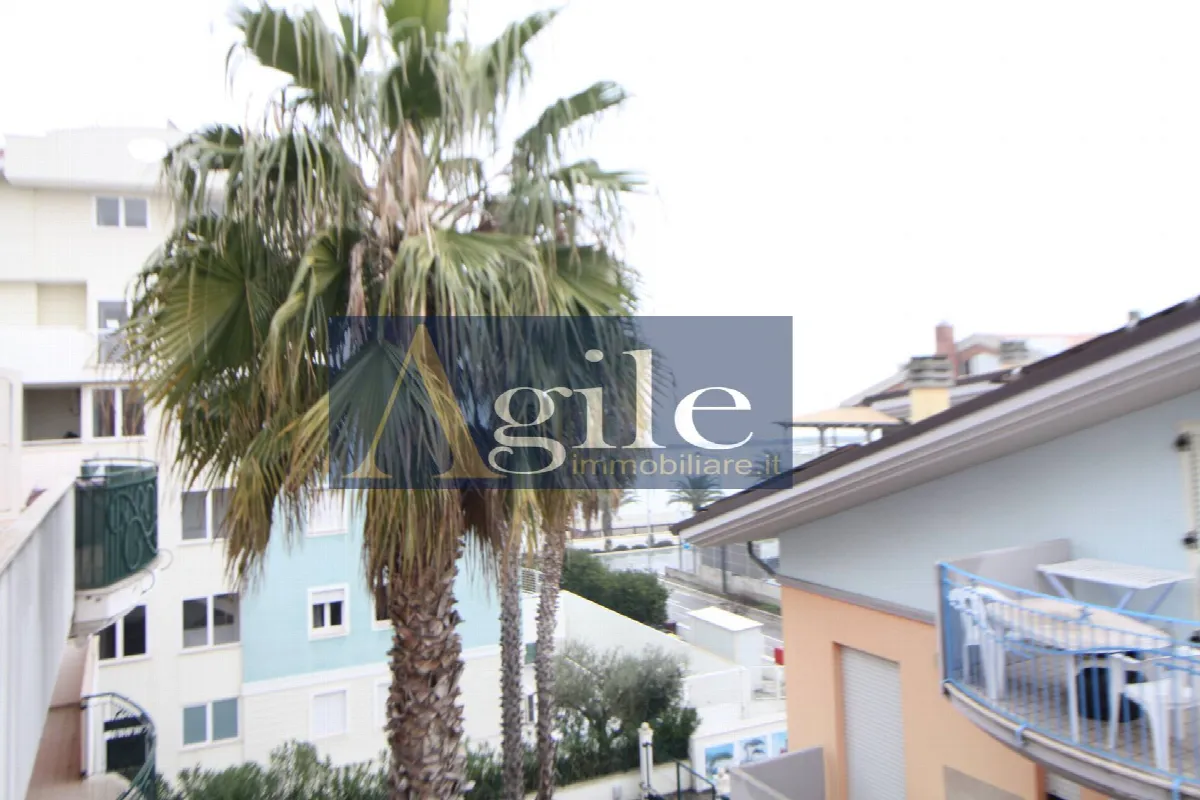 Appartamento in vendita a Martinsicuro, Zona Mare - foto 7