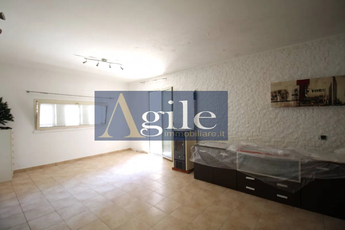 Appartamento in vendita a Alba Adriatica, Zona Mare - foto 2