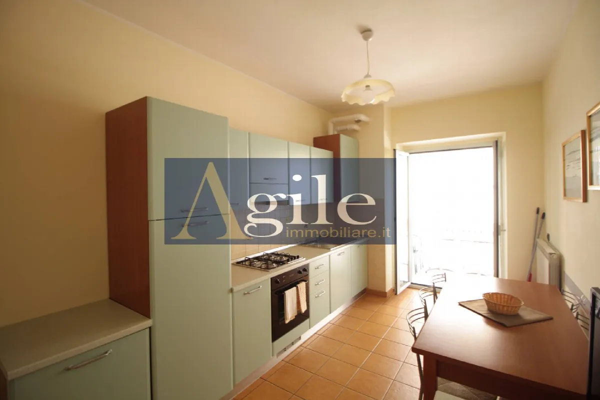 Appartamento in vendita a San Benedetto del Tronto, Porto d'Ascoli - foto 2