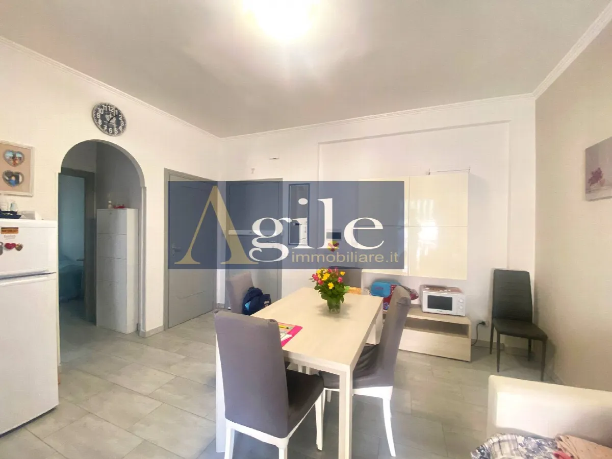 Appartamento in vendita a Alba Adriatica, Zona Mare - foto 1