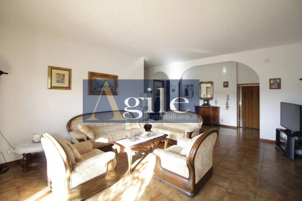 Appartamento in vendita a Martinsicuro, Zona Mare - foto 1