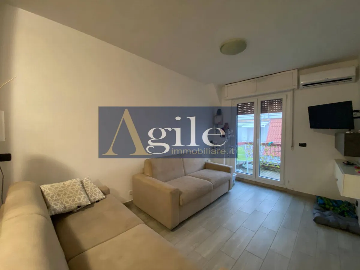 Appartamento in vendita a Martinsicuro, Zona Mare - foto 3