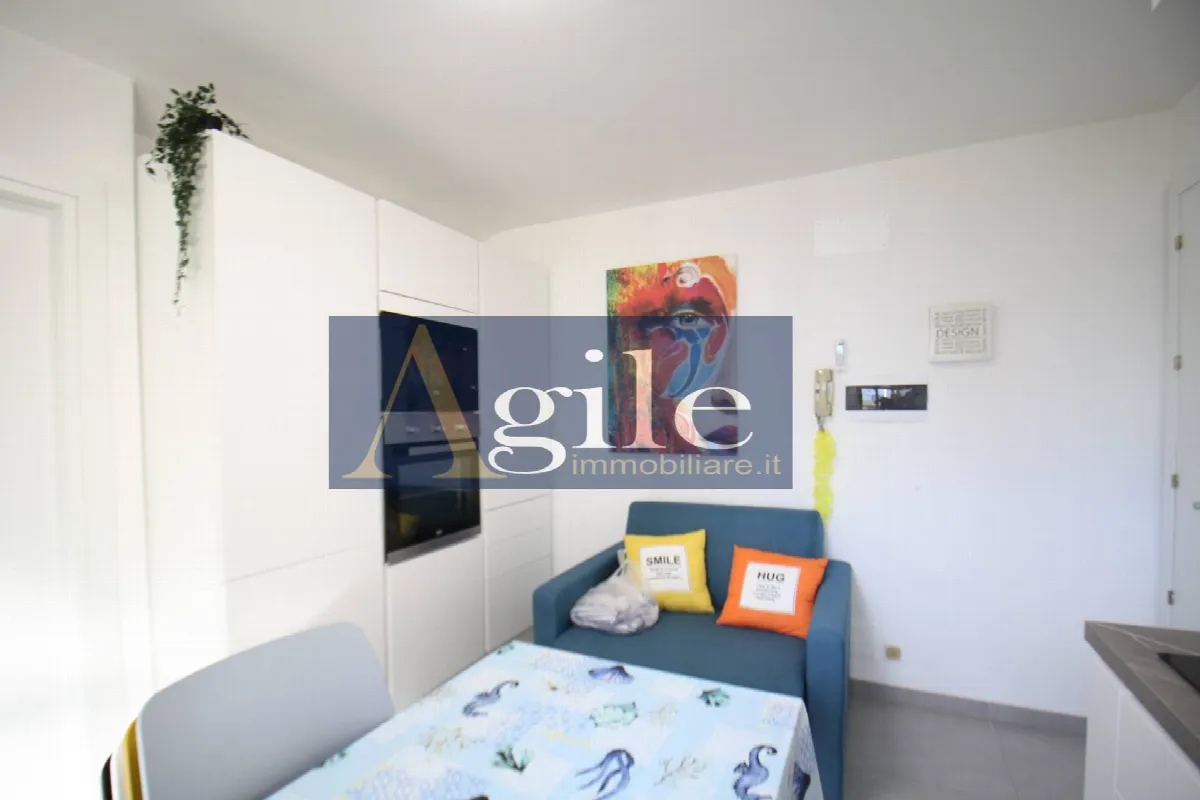 Appartamento in vendita a Alba Adriatica, Zona Mare - foto 3
