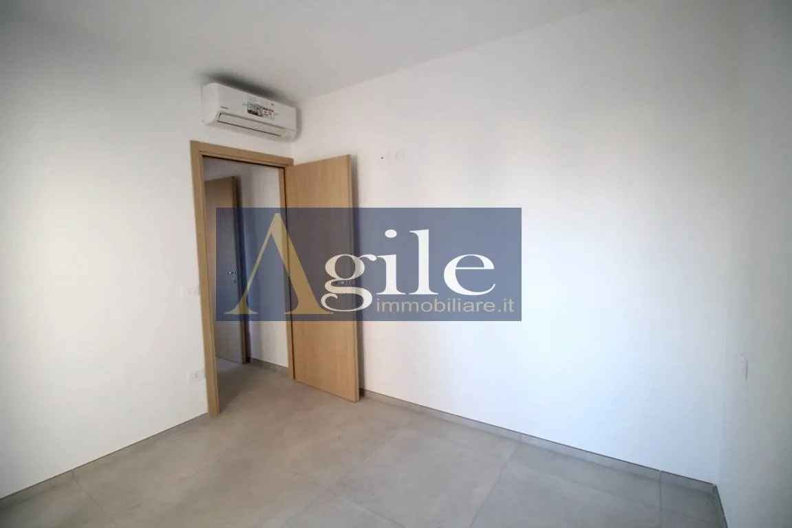 Appartamento in vendita a Alba Adriatica, Zona Mare - foto 5