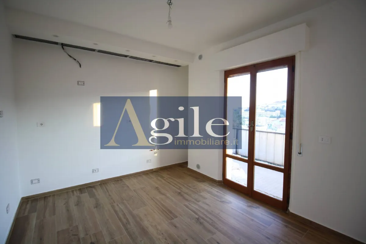 Appartamento in vendita a San Benedetto del Tronto, Paese Alto (vecchio incasato) - foto 4