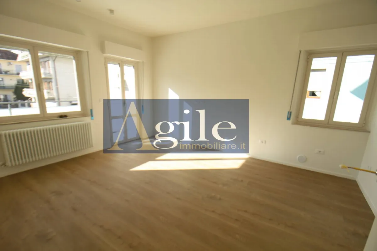 Appartamento in vendita a San Benedetto del Tronto, Porto d'Ascoli - foto 9