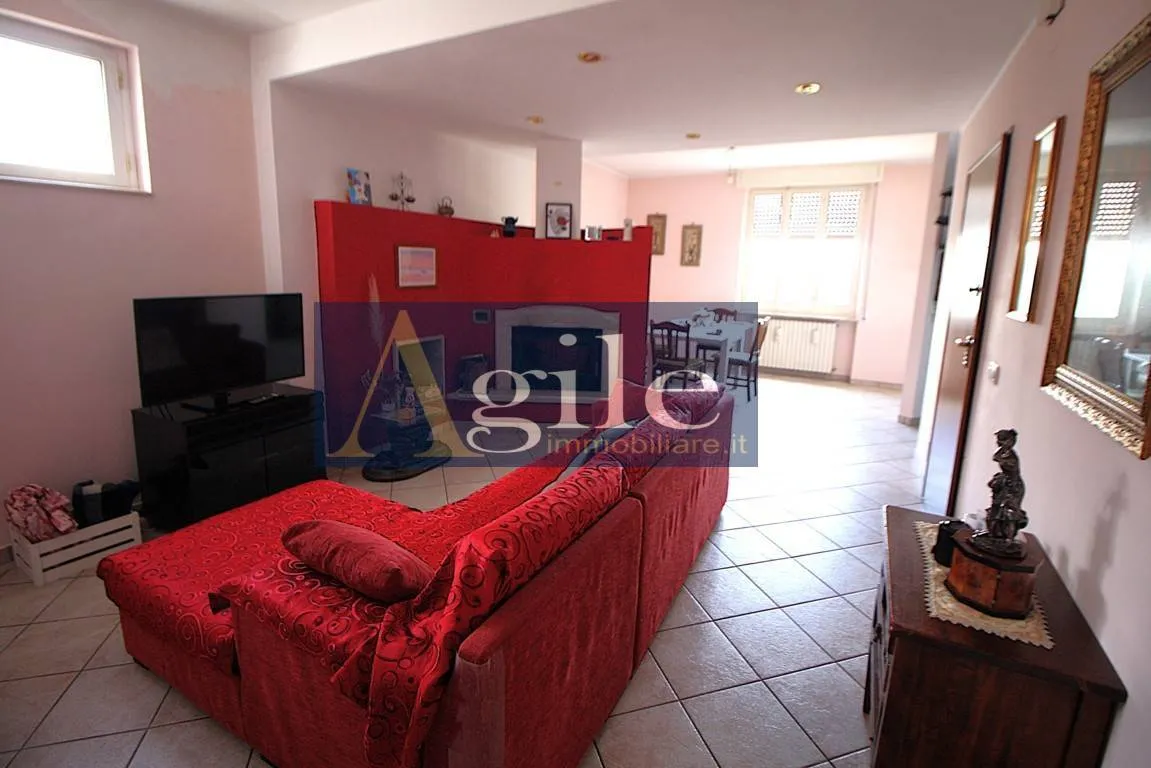 Appartamento in vendita a Castel di Lama, Piattoni - foto 2