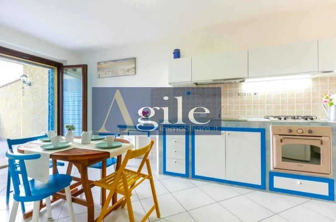 Appartamento in vendita a Alba Adriatica, Zona Mare - foto 2