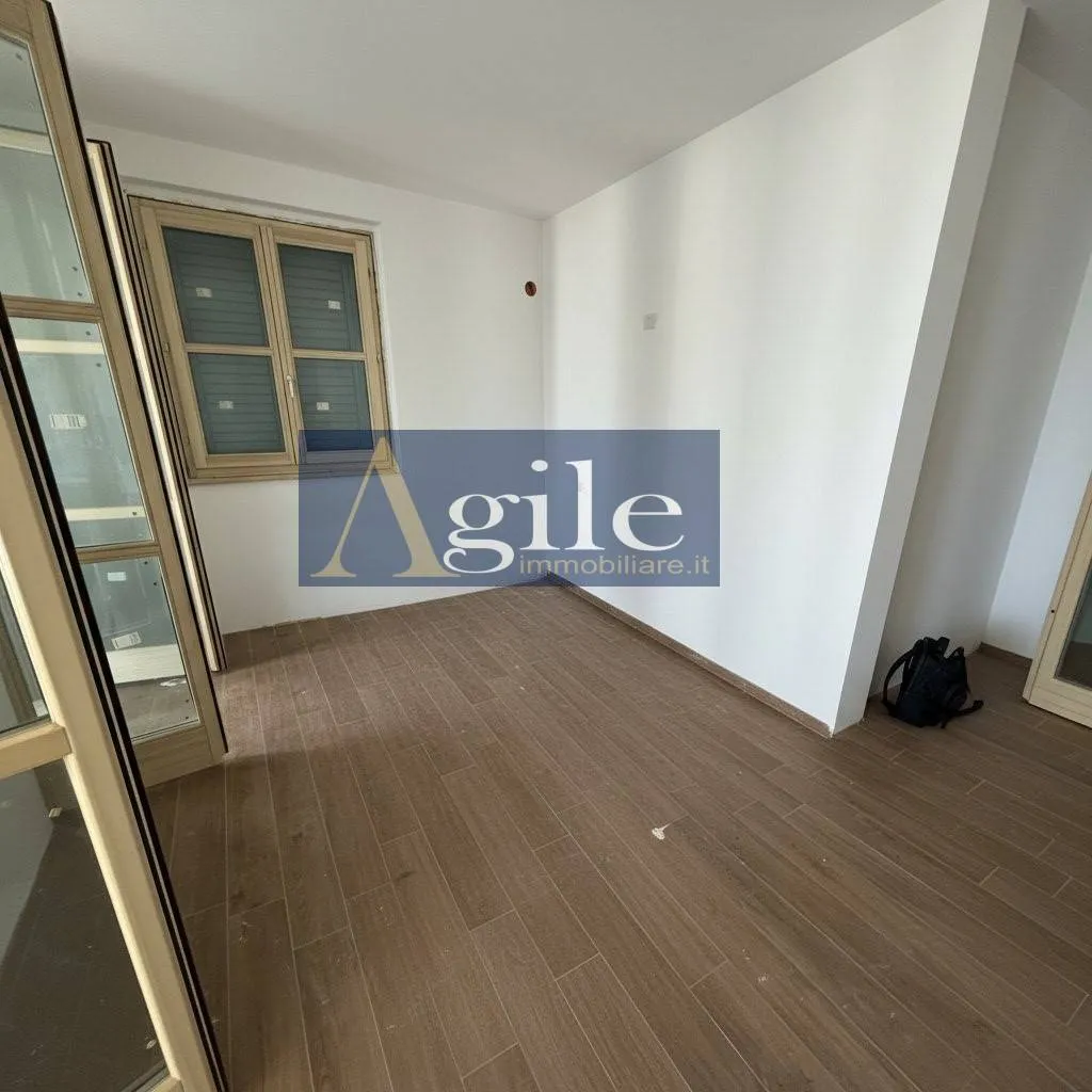 Appartamento in vendita a Alba Adriatica, Zona Mare - foto 1