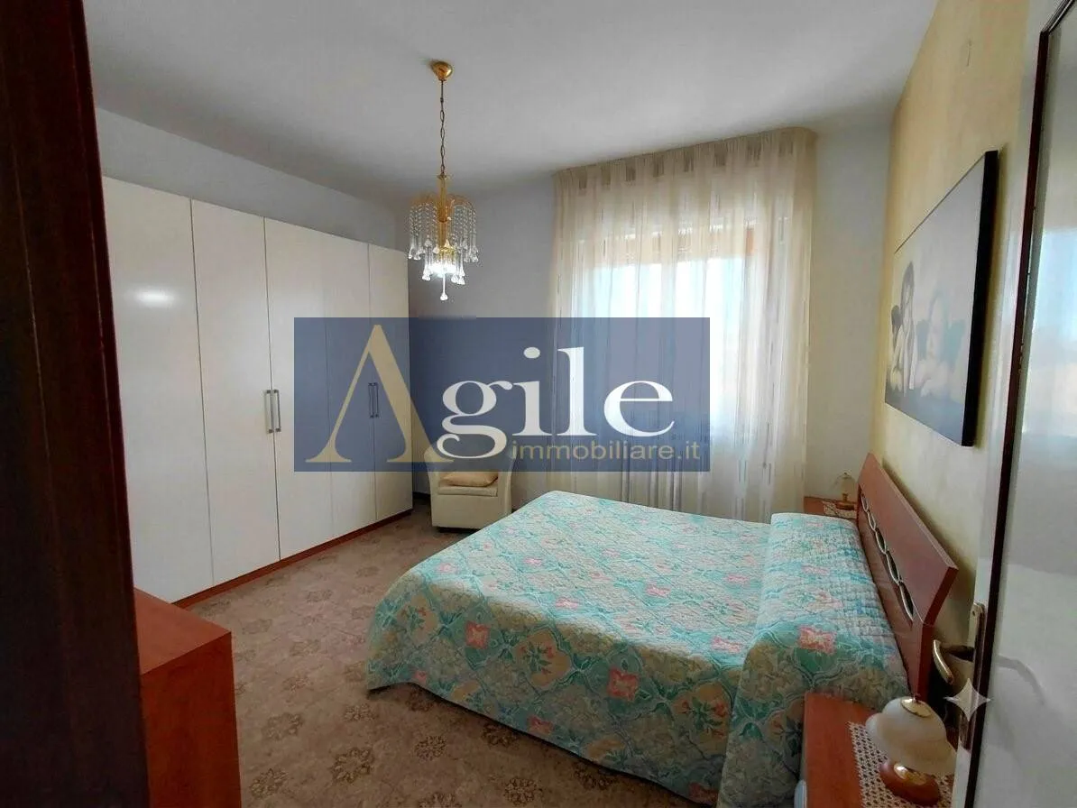 Appartamento in vendita a Alba Adriatica, Zona Mare - foto 4