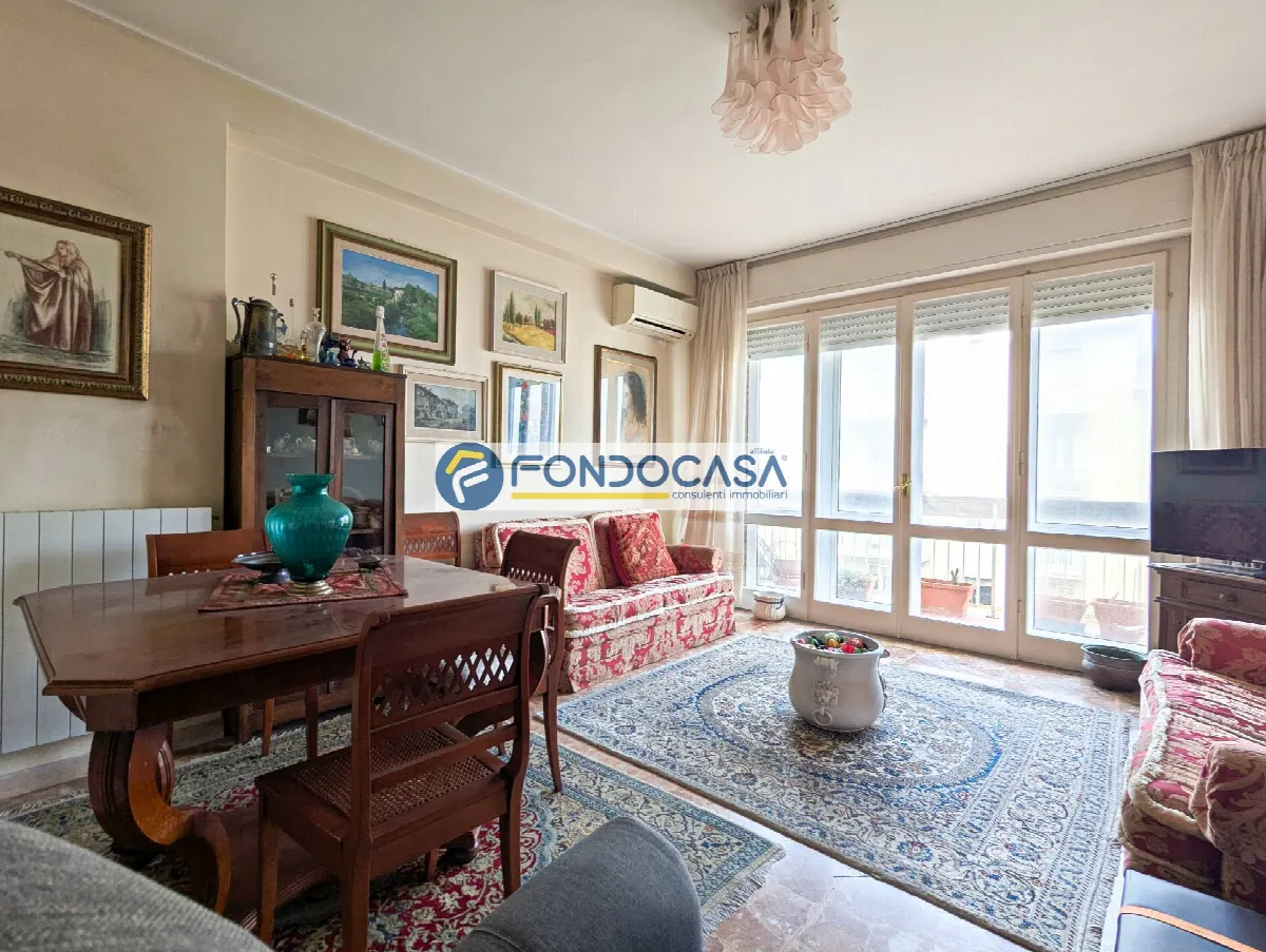 Appartamento in vendita a Camaiore, Lido di Camaiore - foto 1