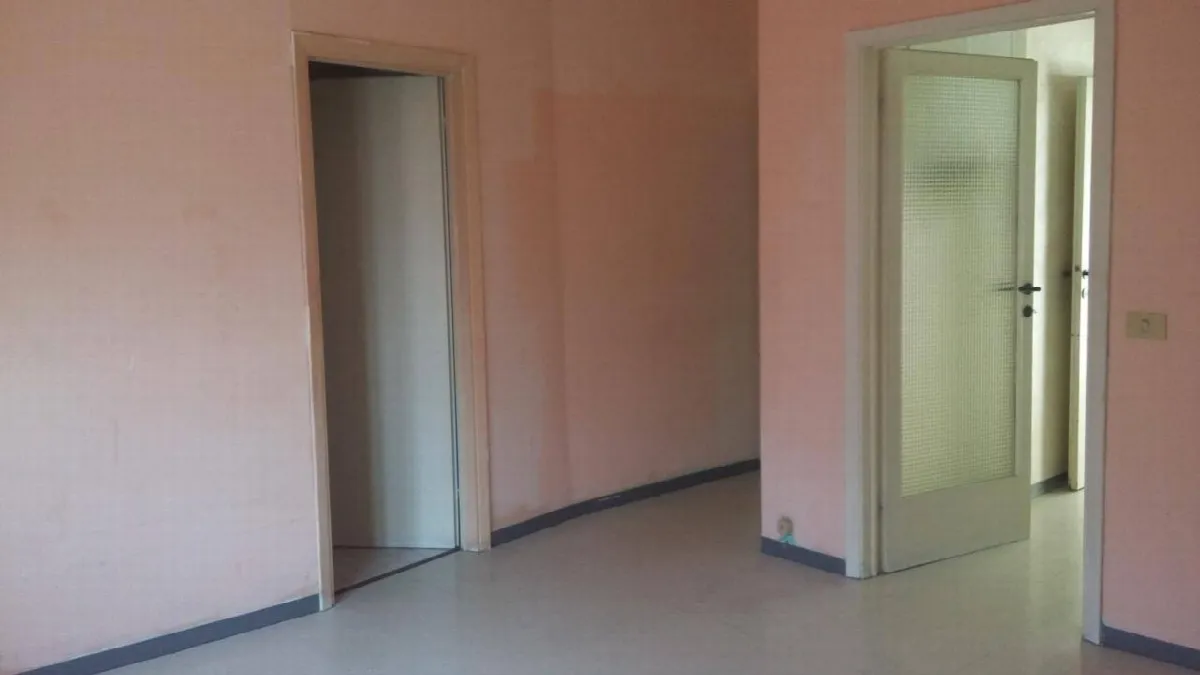 Appartamento in vendita a Pontedera, nessuno - foto 1