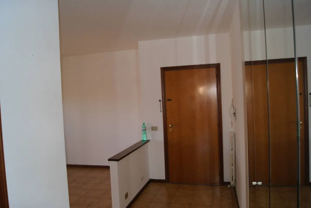 Appartamento in vendita a Livorno, Montebello - foto 2