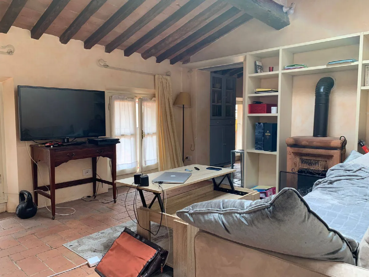 Appartamento in vendita a Pietrasanta, Centro Storico - foto 1