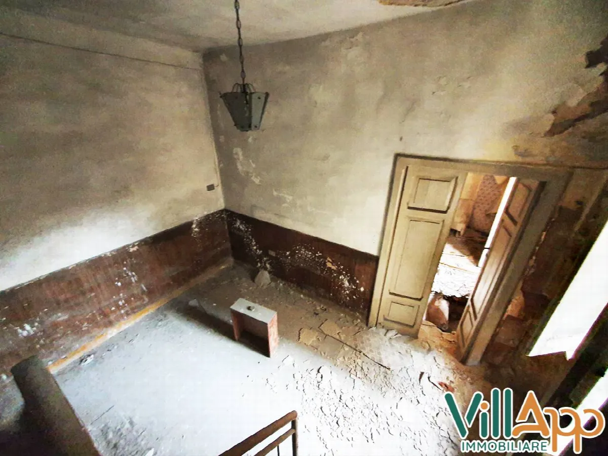 Appartamento in vendita a Fondi, Centro Storico - foto 5