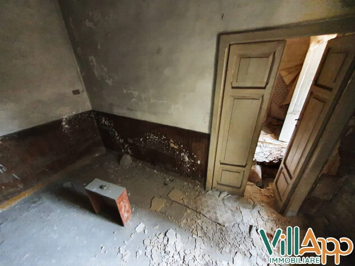 Appartamento in vendita a Fondi, Centro Storico - foto 7