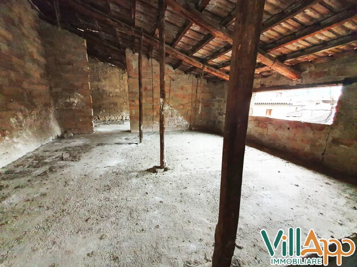 Appartamento in vendita a Fondi, Centro Storico - foto 5