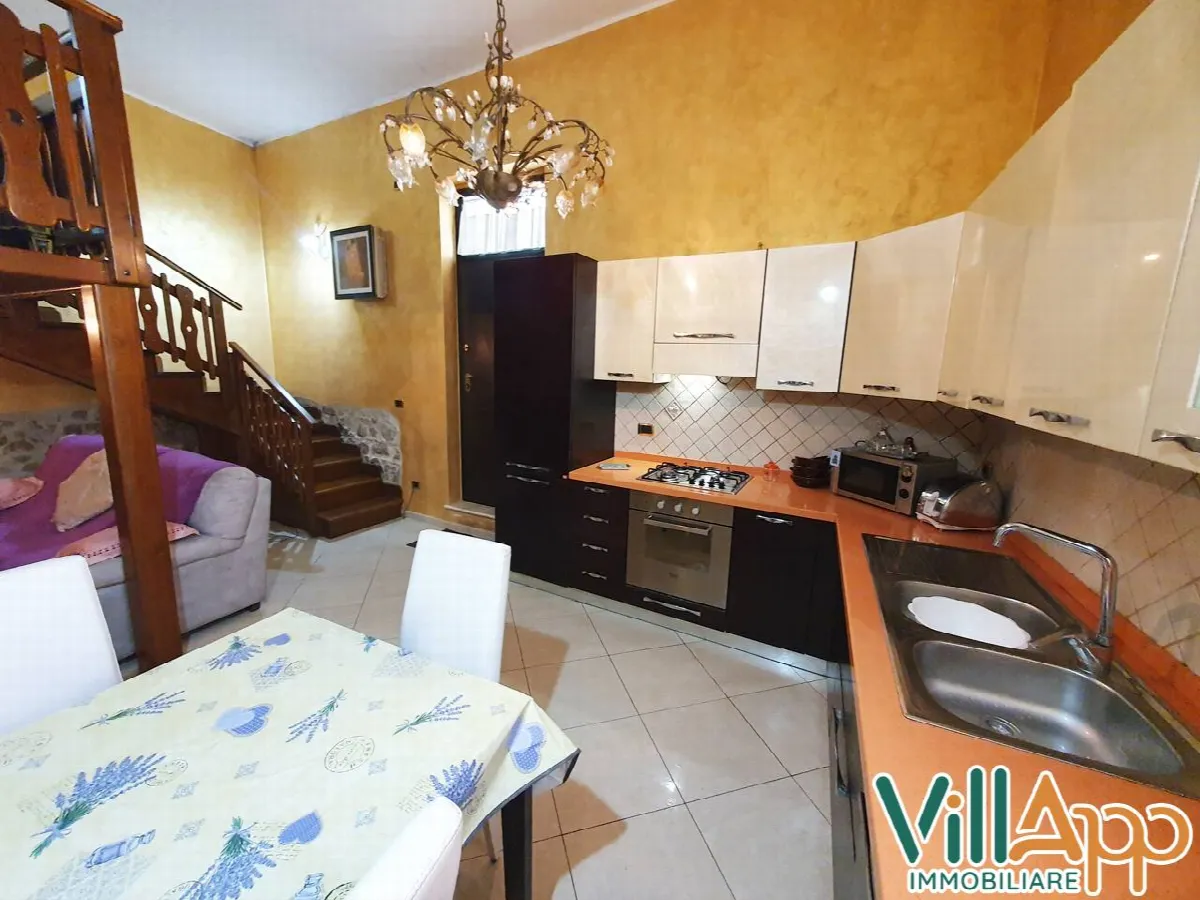 Appartamento in vendita a Fondi, Centro Storico - foto 4