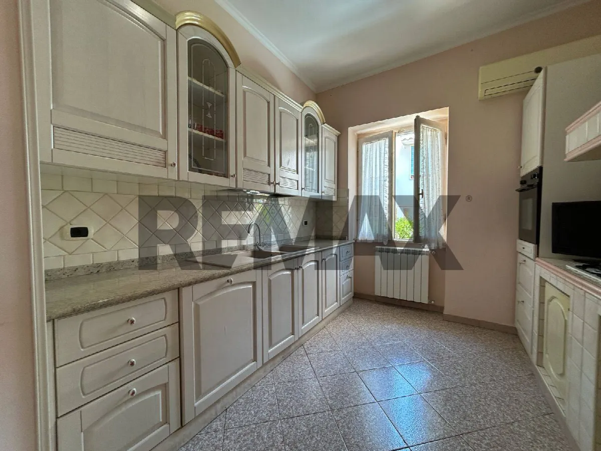 Appartamento in vendita a Aprilia, Centro - foto 7