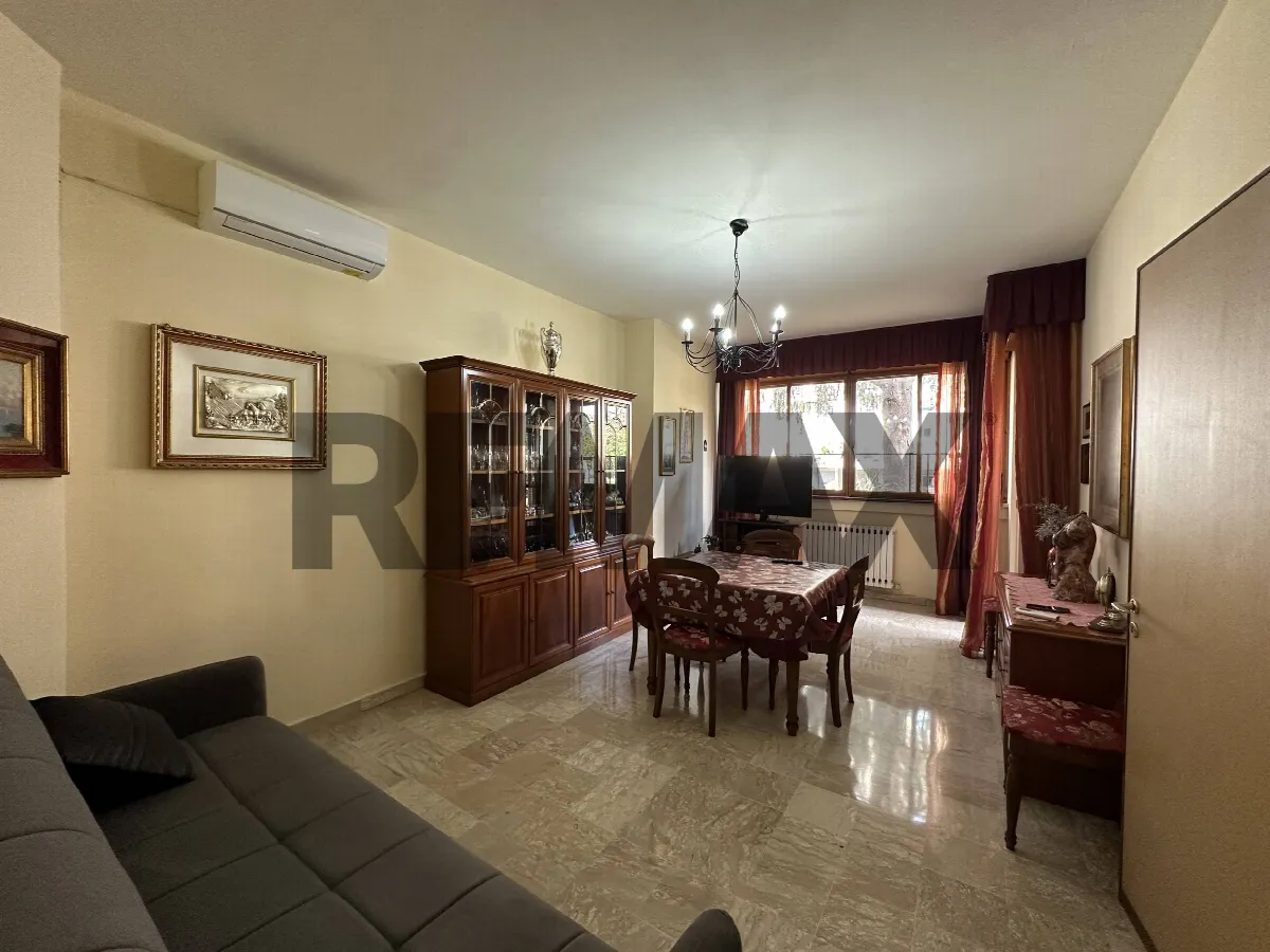 Appartamento in vendita a Aprilia, Centro - foto 1