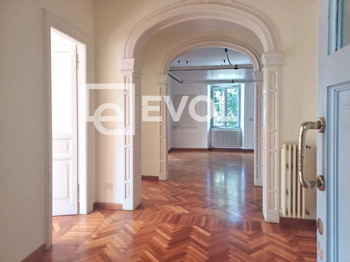 Appartamento in vendita a Udine, Centro storico - foto 1
