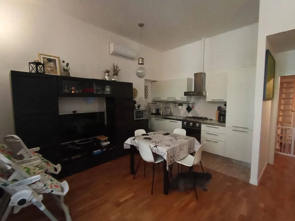 Appartamento in vendita a Brindisi, Zona Centro - foto 1