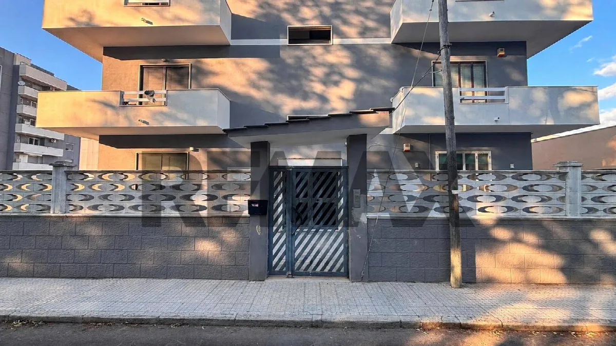 Appartamento in vendita a Brindisi, Paradiso - foto 1