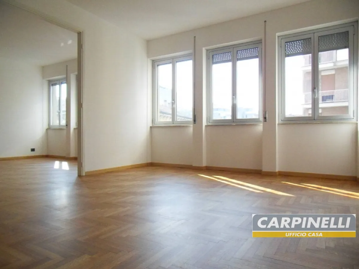 Appartamento in vendita a Monza, Centro storico - foto 1