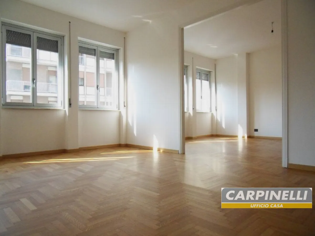 Appartamento in vendita a Monza, Centro storico - foto 2