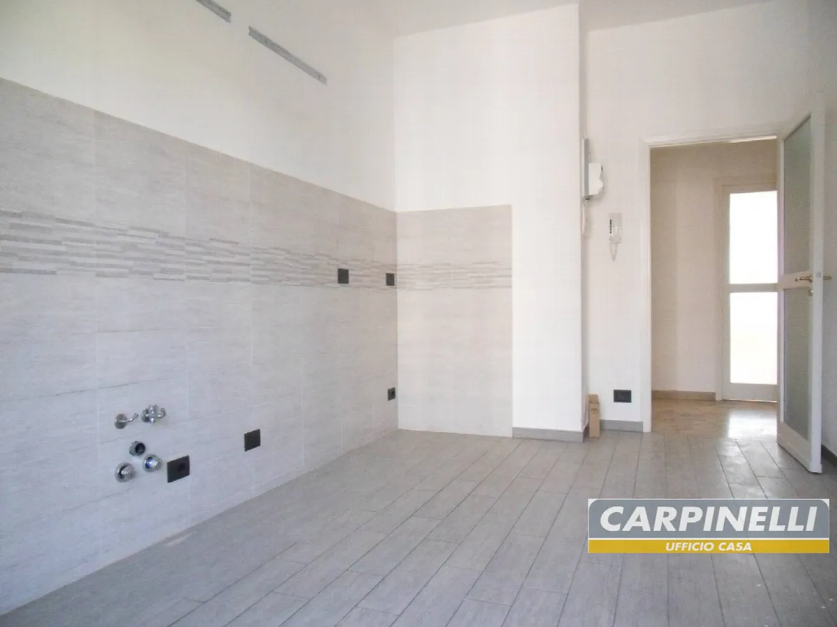 Appartamento in vendita a Monza, Centro storico - foto 8