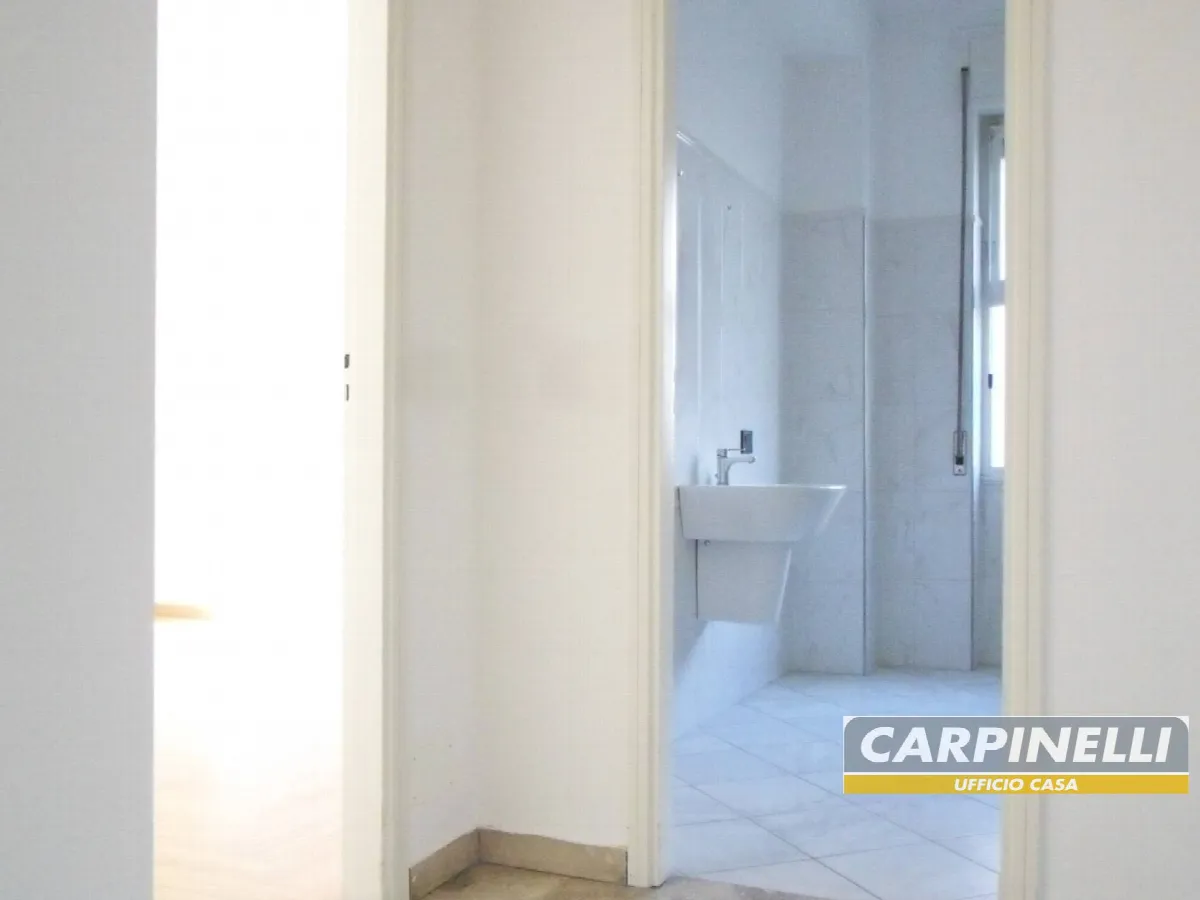 Appartamento in vendita a Monza, Centro storico - foto 9