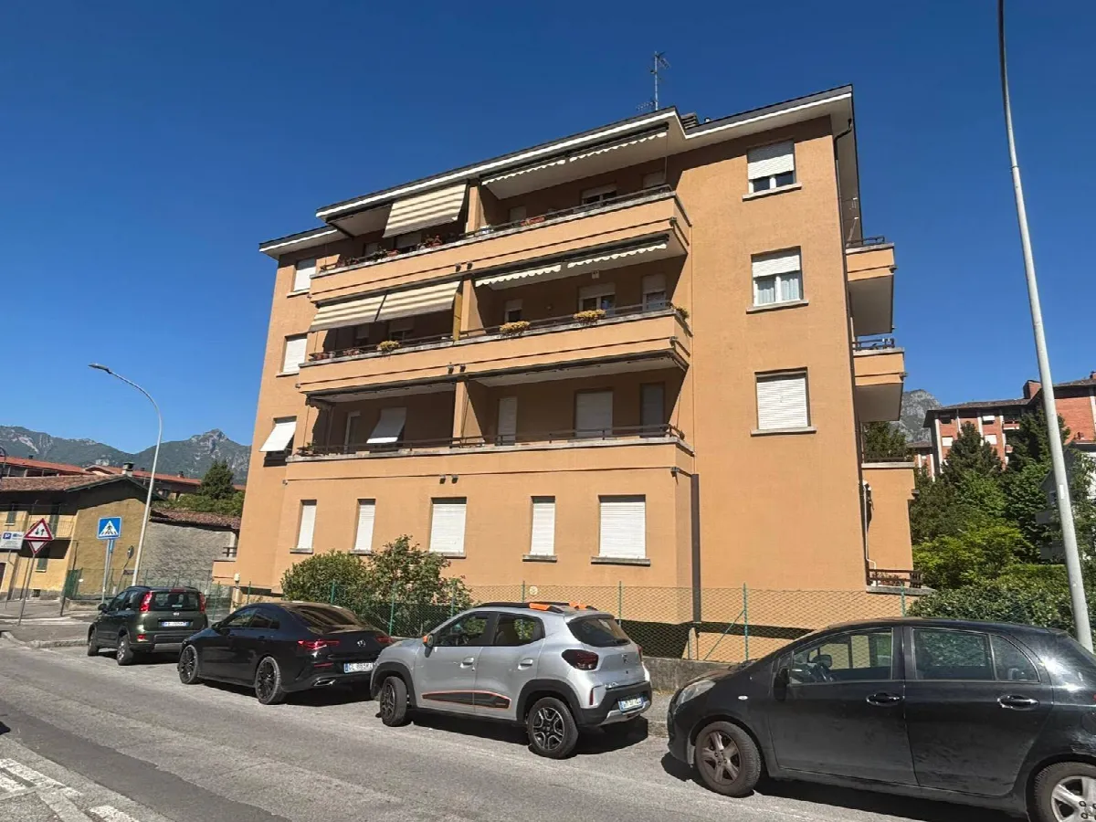 Appartamento in vendita a Lecco, Germanedo - foto 2