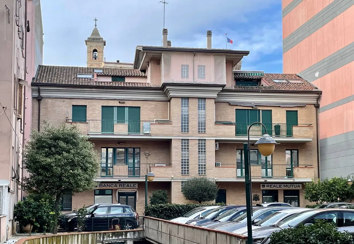 Appartamento in vendita a San Benedetto del Tronto, Zona Centrale - foto 1