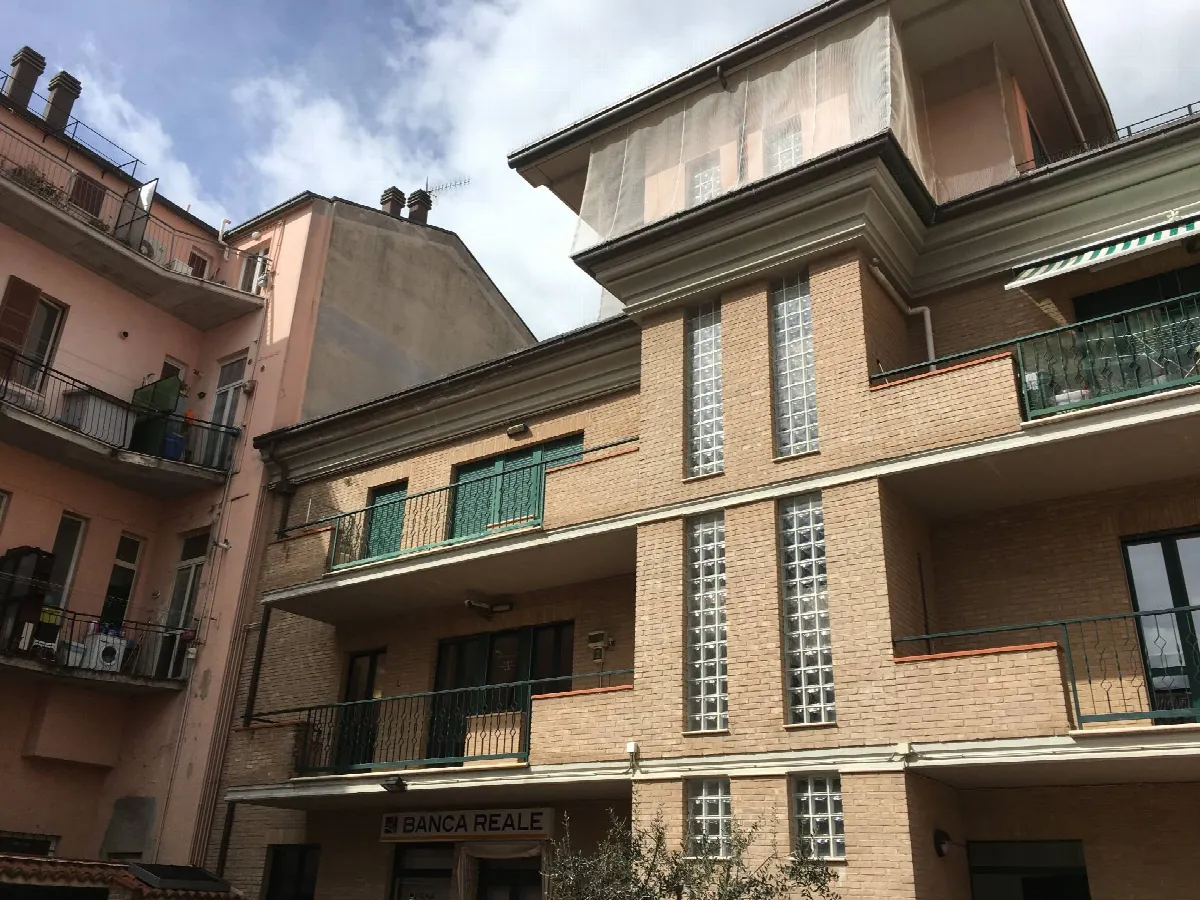 Appartamento in vendita a San Benedetto del Tronto, Zona Centrale - foto 9