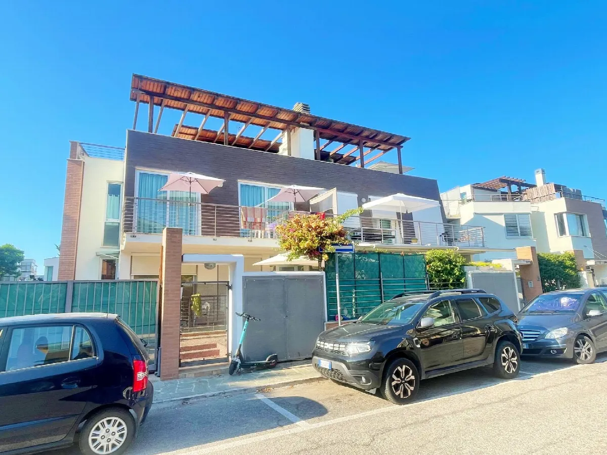 Attico in vendita a Grottammare, zona Mare - foto 1