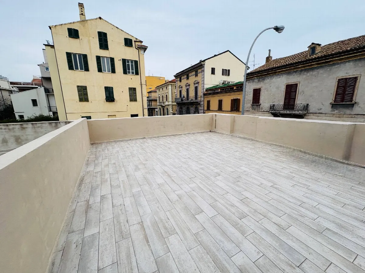 Appartamento in vendita a San Benedetto del Tronto, Zona Centrale - foto 8