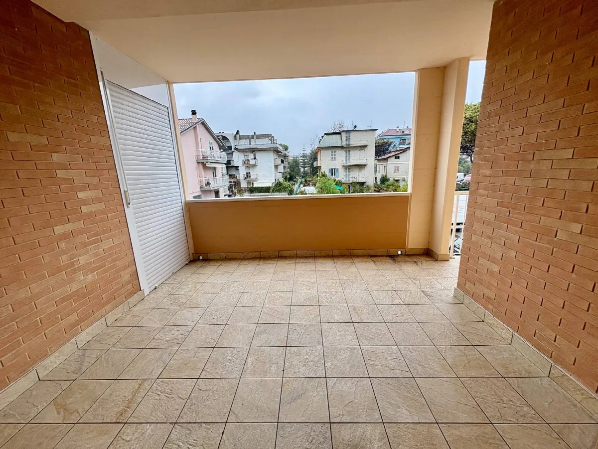 Appartamento in vendita a Grottammare, zona Centrale - foto 4