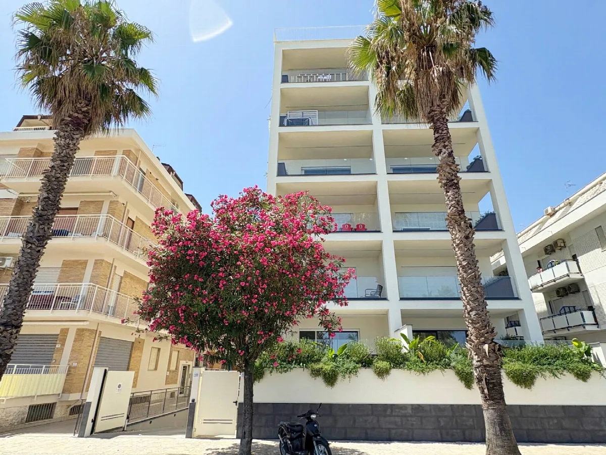 Attico in vendita a San Benedetto del Tronto, Porto d'Ascoli - foto 1