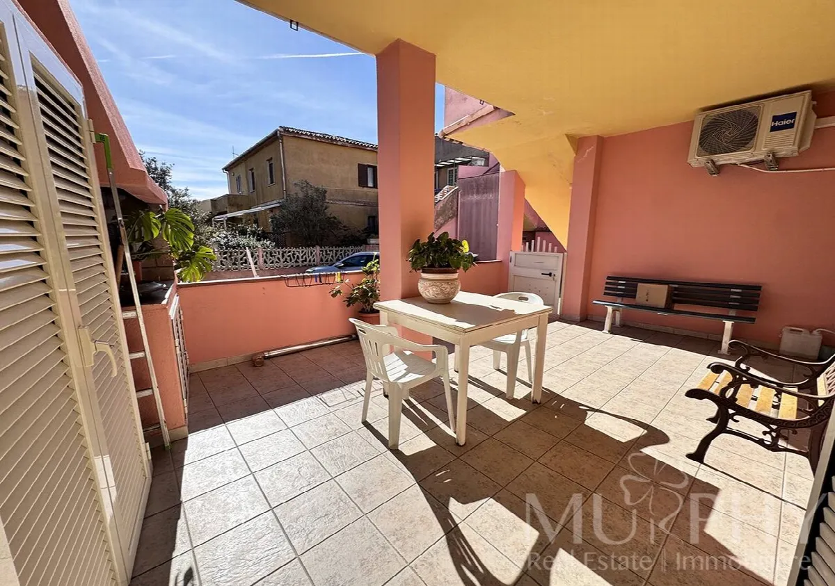Appartamento in vendita a La Maddalena, Mongiardino - foto 1