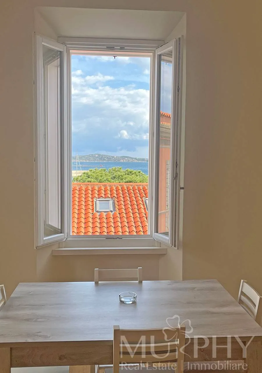 Quadrilocale in vendita a La Maddalena, Centro Storico - foto 1