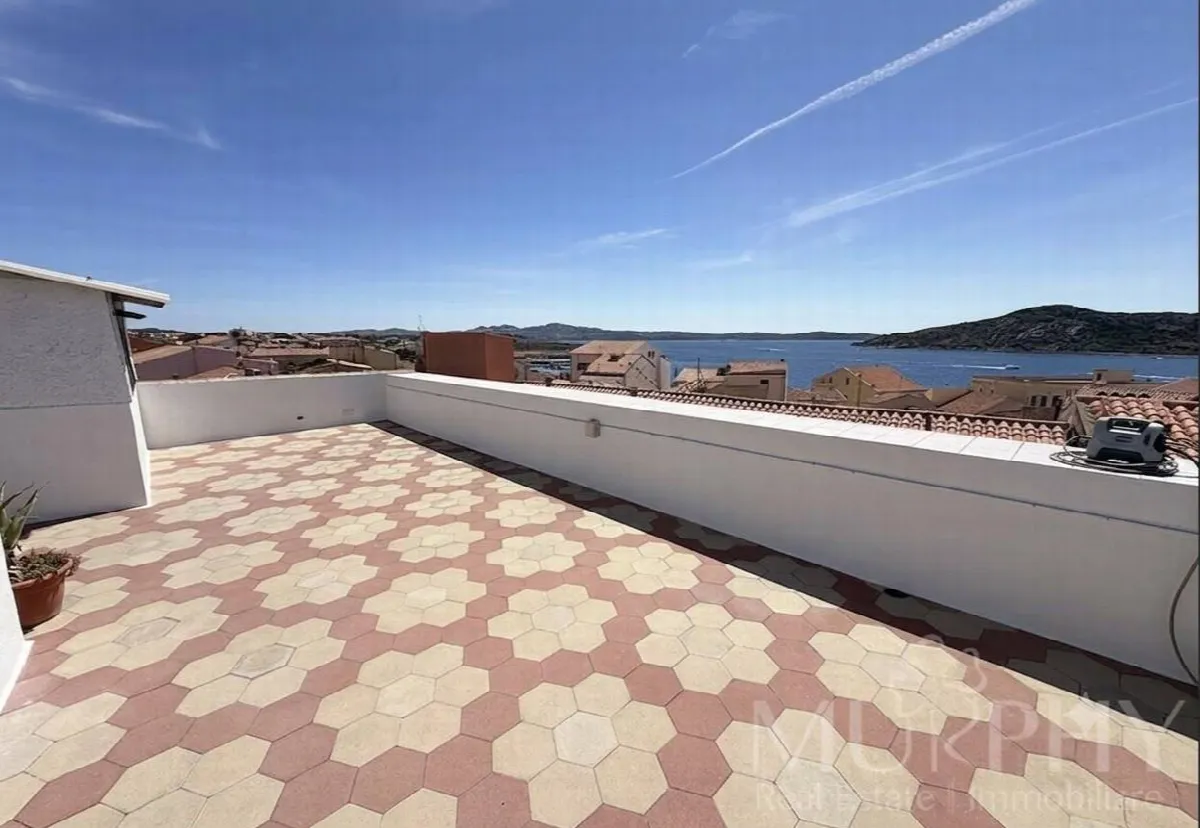 Attico in vendita a La Maddalena, Centro Storico - foto 1