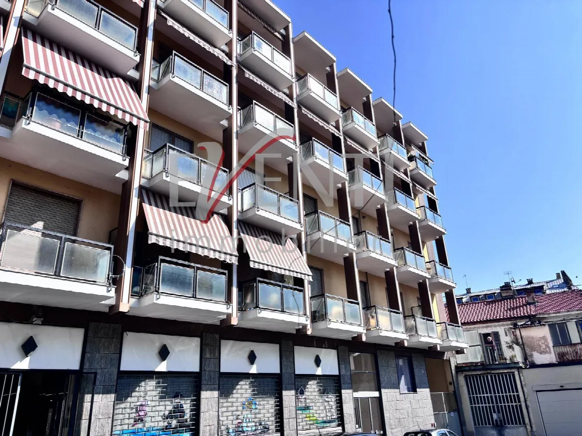 Appartamento in vendita a Pinerolo, Centrale - foto 1