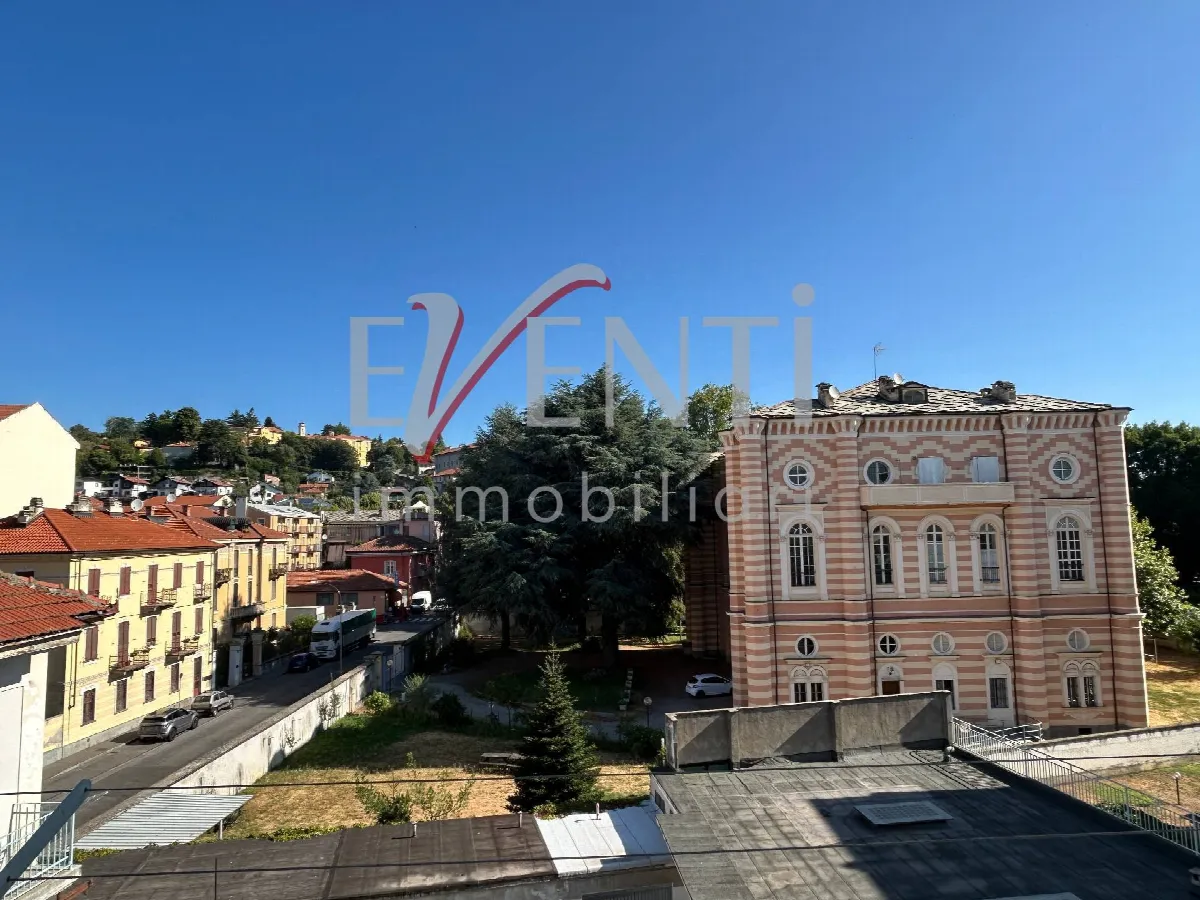 Appartamento in vendita a Pinerolo, Centrale - foto 3